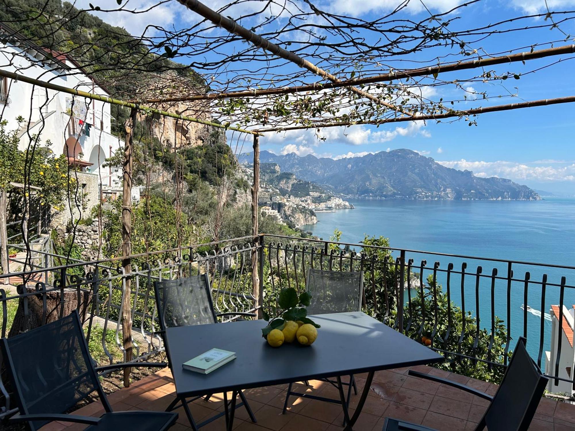 콩카데이마리니 Amalfi 51 Con Vista Mare, Giardino E Terrazze 빌라 외부 사진