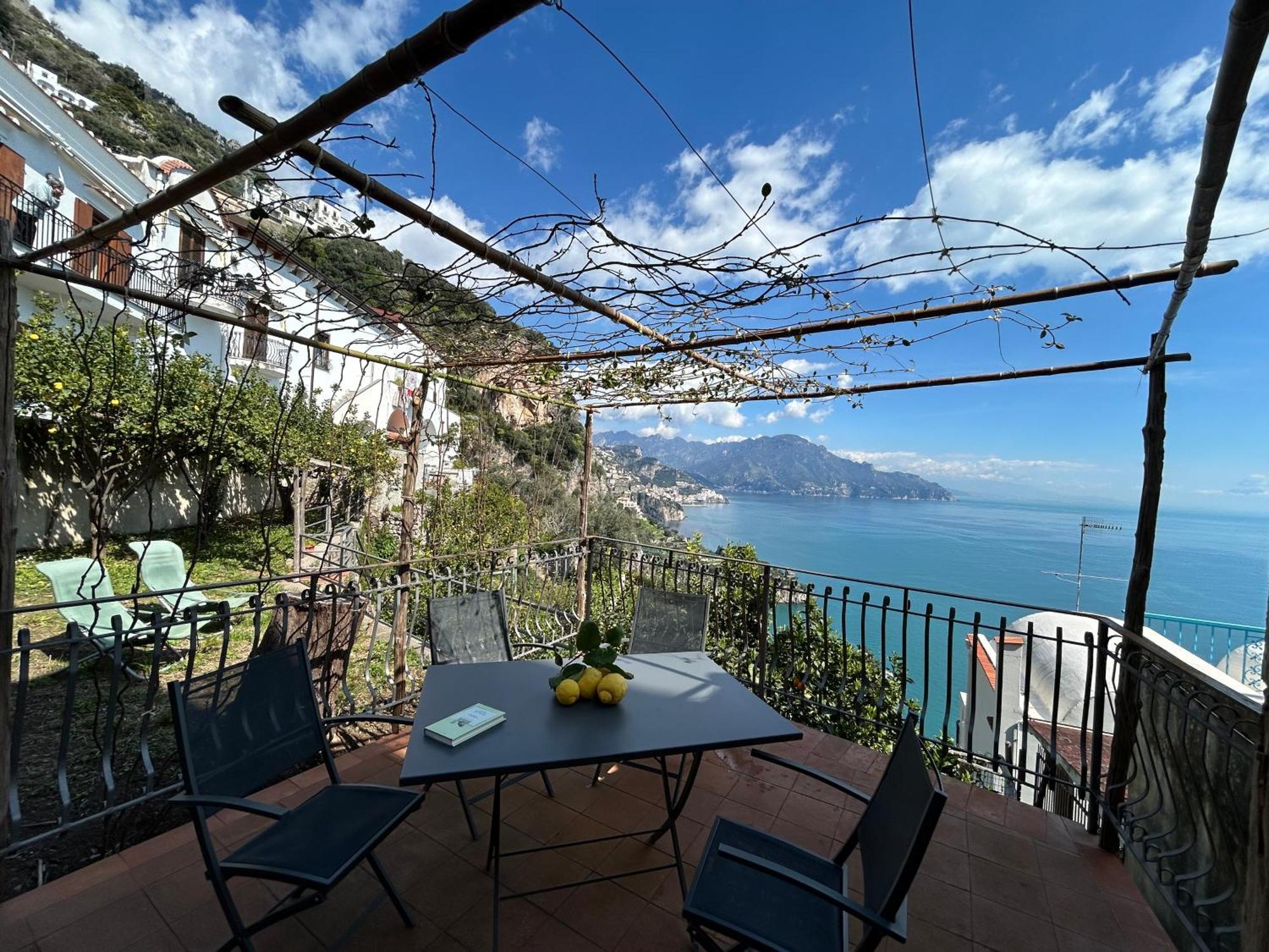콩카데이마리니 Amalfi 51 Con Vista Mare, Giardino E Terrazze 빌라 외부 사진