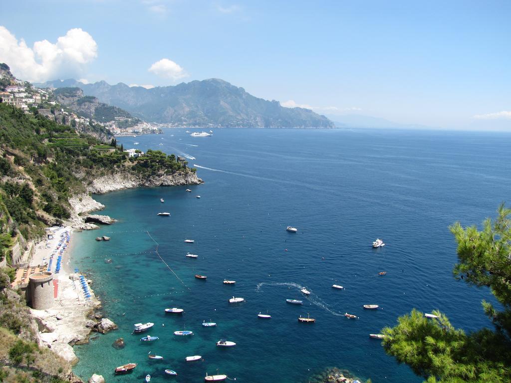 콩카데이마리니 Amalfi 51 Con Vista Mare, Giardino E Terrazze 빌라 객실 사진